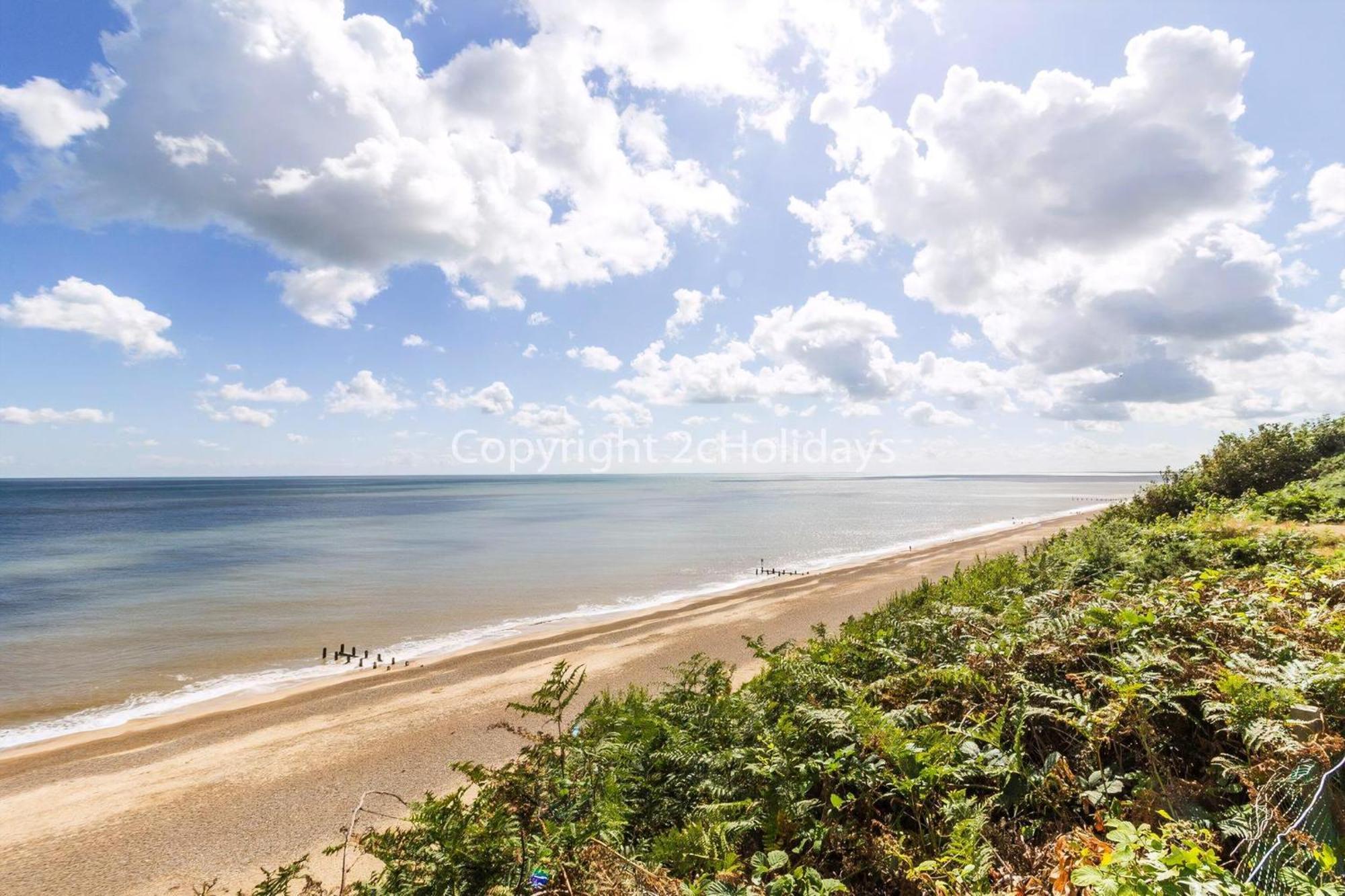 Brilliant Caravan With A Partial Sea View In Suffolk Ref 32026Az ローストフト エクステリア 写真