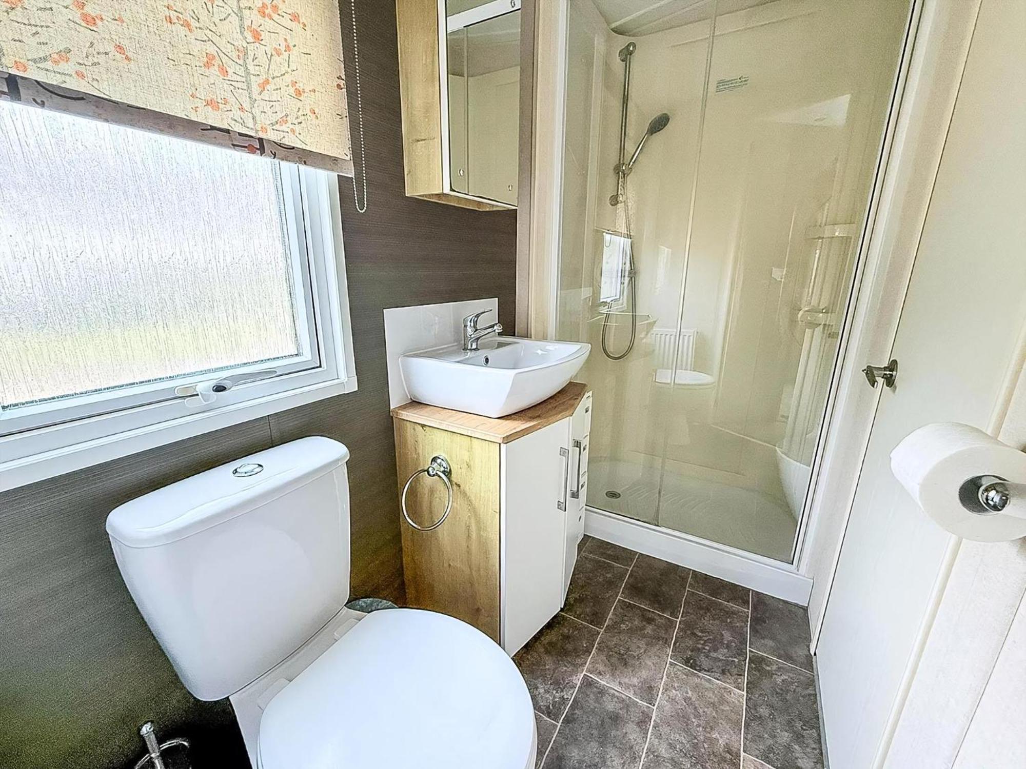 Brilliant Caravan With A Partial Sea View In Suffolk Ref 32026Az ローストフト エクステリア 写真